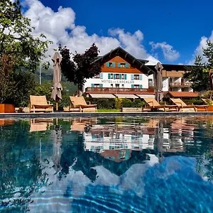 https://hotel-arcalod.hotels-rhonealpes.com